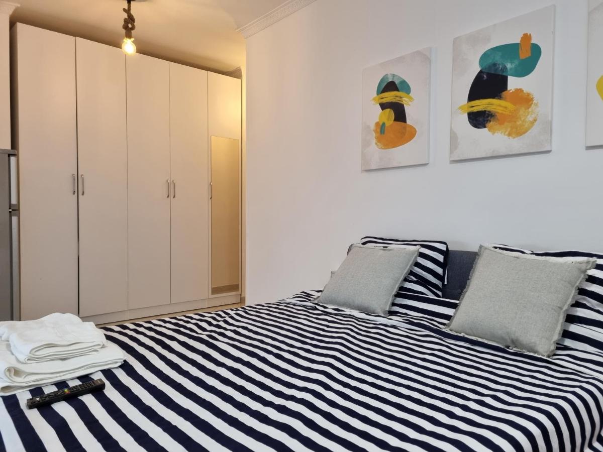 New Modern Studio In Central Tirana公寓 外观 照片