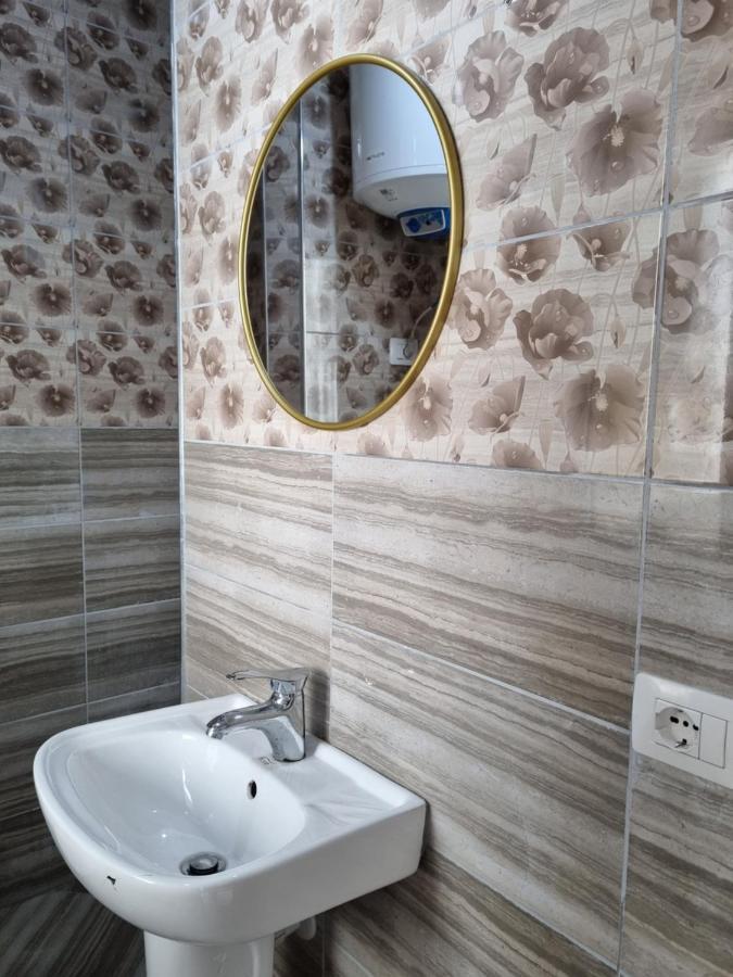 New Modern Studio In Central Tirana公寓 外观 照片