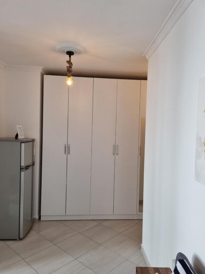 New Modern Studio In Central Tirana公寓 外观 照片